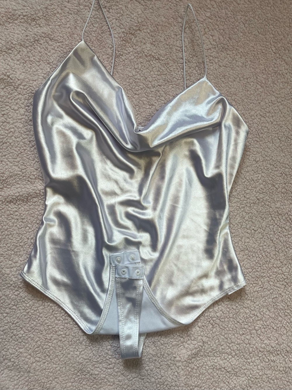 2 Bodysuits bundle. - Picture 9 of 10